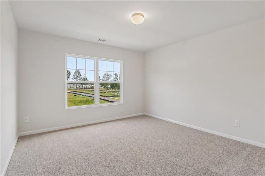 Spacious, unfurnished interior of a new home in Magnolia Trace, Flowery Branch (Image 10).