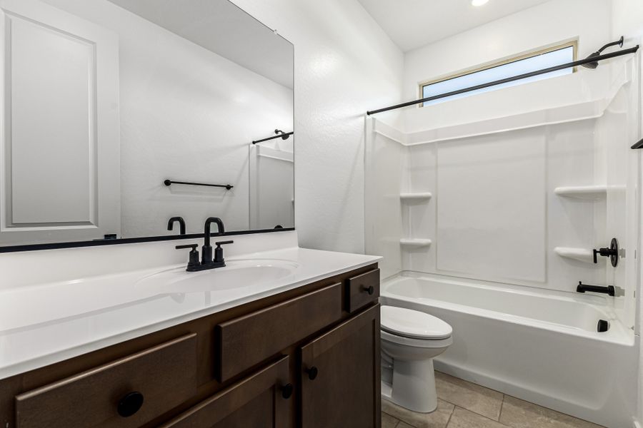 Furnished interior view inside a new home in Frontera, Surprise (Image 5).