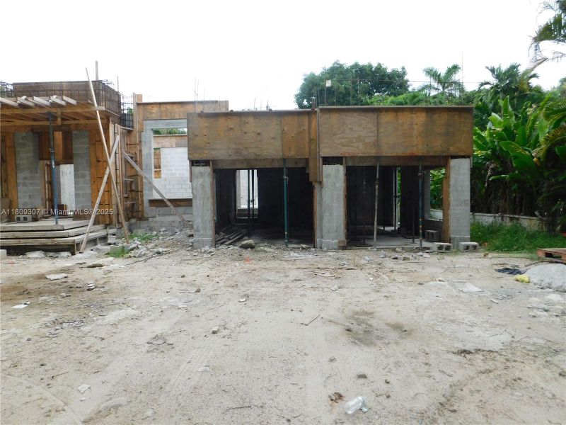In-progress construction of a new home in , Clewiston, FL (Image 31). In-progress construction of a new home in , Clewiston, FL (Image 31).