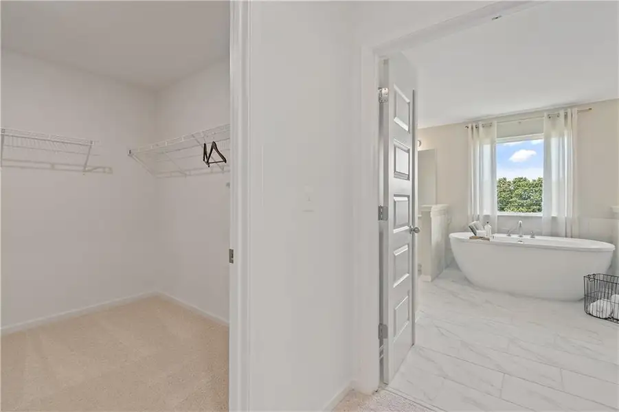 Spacious, unfurnished interior of a new home in Westwind Estates, Hampton (Image 19).
