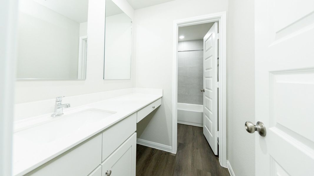 Secondary Bathroom Secondary Bathroom