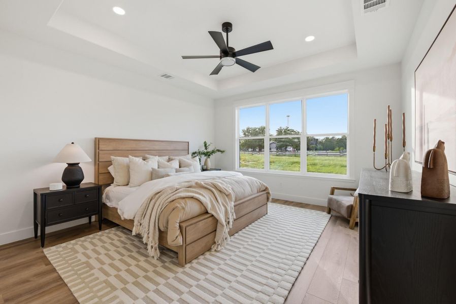Furnished interior view inside a new home in , Bryan (Image 13).
