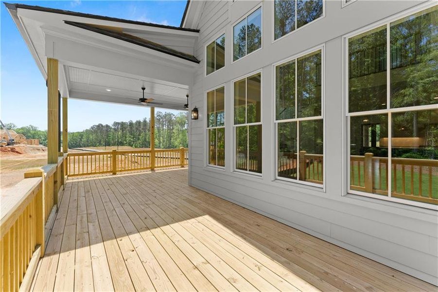 Exterior details and patio area of a home in Woodford, Acworth (Image 25).