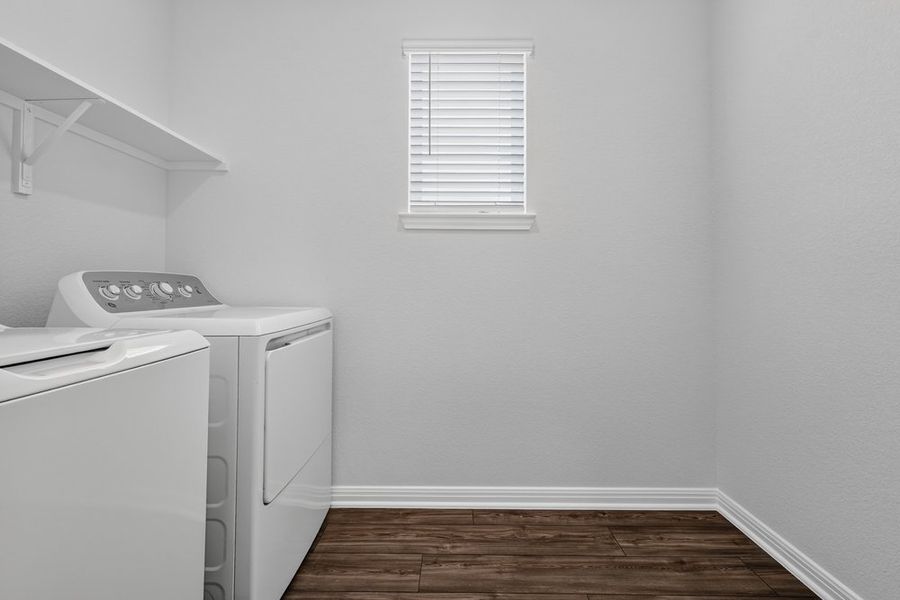 Close-up of interior finishes inside a home in Sunfield, Buda (Image 19).