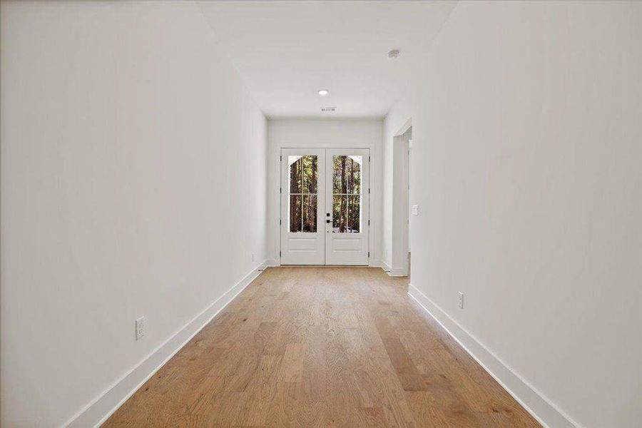Spacious, unfurnished interior of a new home in , Gainesville (Image 41). Spacious, unfurnished interior of a new home in , Gainesville (Image 41).