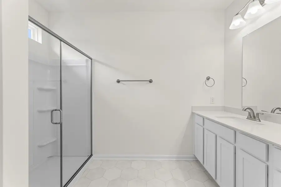 22. 9713 McClane - Bath (3)