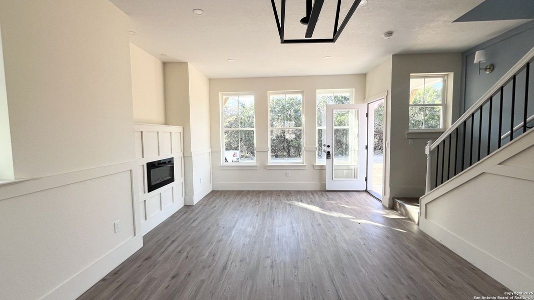 Spacious, unfurnished interior of a new home in , Bandera (Image 7). Spacious, unfurnished interior of a new home in , Bandera (Image 7).