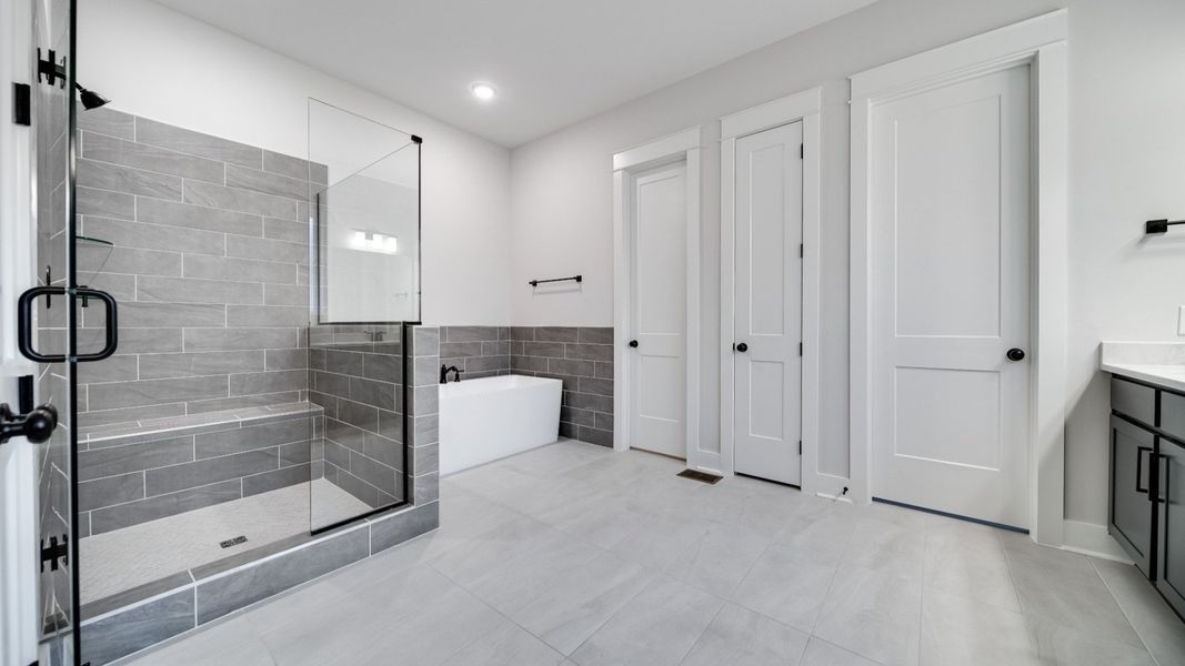 Furnished interior view inside a new home in Richvale Estates, Fairview (Image 45).