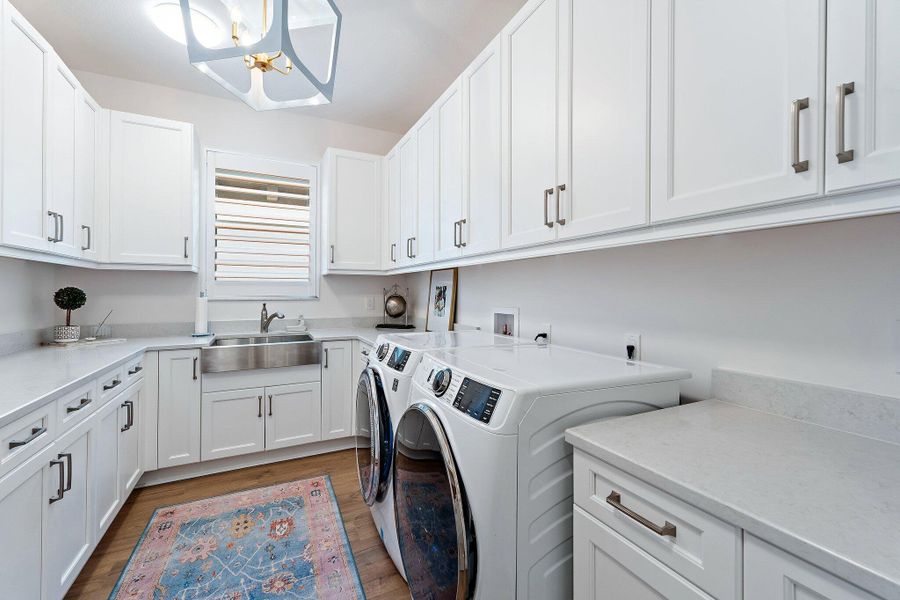 Laundry Room w/ Storage