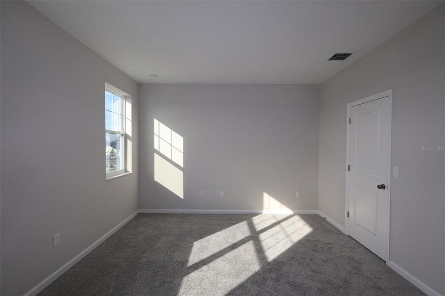 Spacious, unfurnished interior of a new home in Center Lake on the Park, St. Cloud (Image 16). Spacious, unfurnished interior of a new home in Center Lake on the Park, St. Cloud (Image 16).