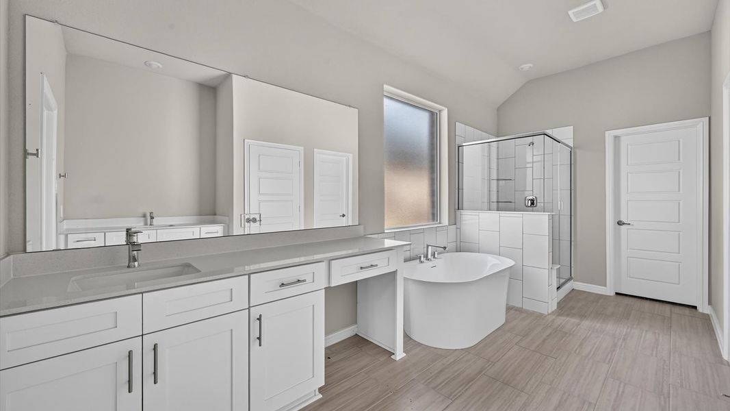 Representative furnished interior of a home built from the The Aspen by D.R. Horton in Lakeview Pointe, Midlothian (Image 11).