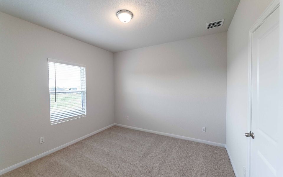Spacious, unfurnished interior of a new home in Notting Hill, Converse (Image 22). Spacious, unfurnished interior of a new home in Notting Hill, Converse (Image 22).