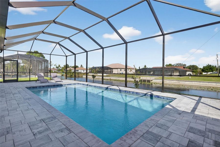 Exterior details and patio area of a home in , Cape Coral (Image 23).