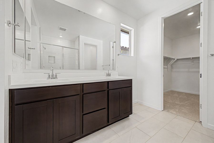 Furnished interior view inside a new home in Skyline Village, San Tan Valley (Image 5).
