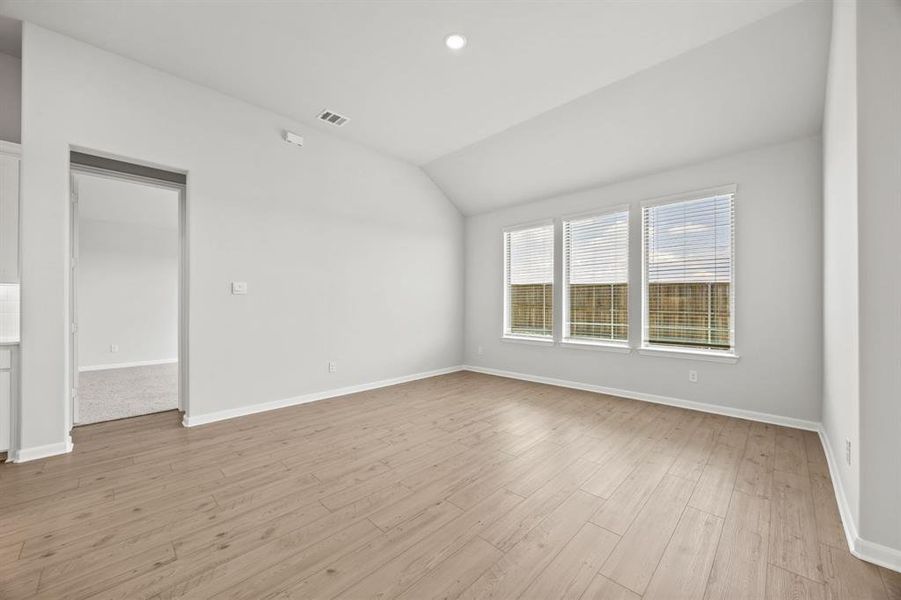 17-web-or-mls-605-bonnie-rose-ln