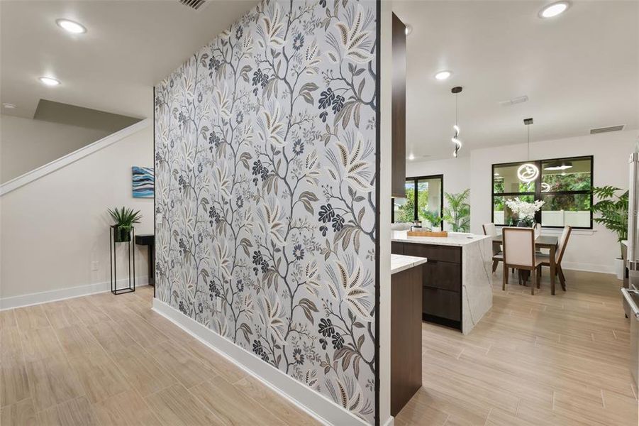 Furnished interior view inside a new home in , Orlando (Image 59).