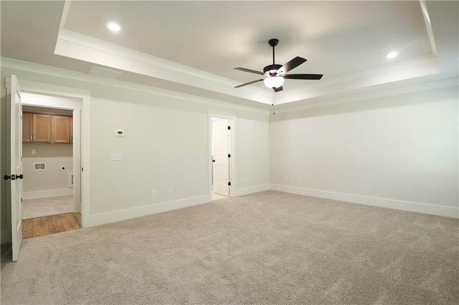 Spacious, unfurnished interior of a new home in Weslyn Park, Social Circle (Image 10).