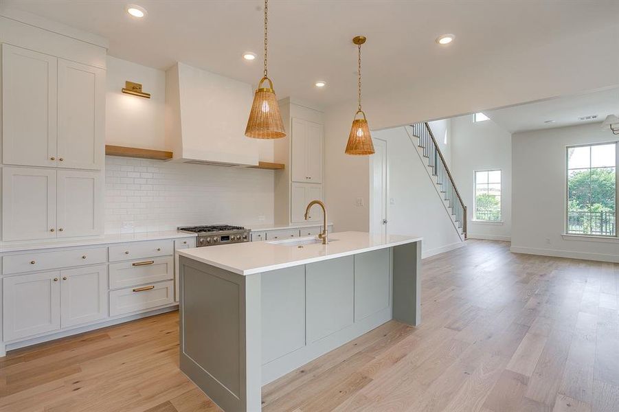 Furnished interior view inside a new home in , Fort Worth (Image 6).