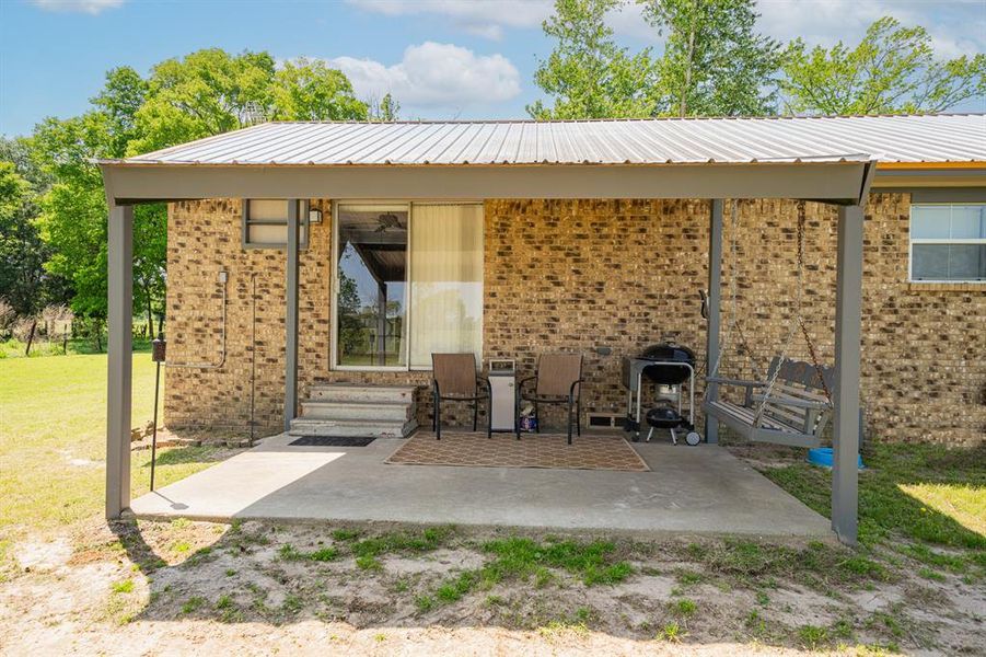 Front exterior of a new home in , Leesburg, TX, highlighting curb appeal (Image 22).