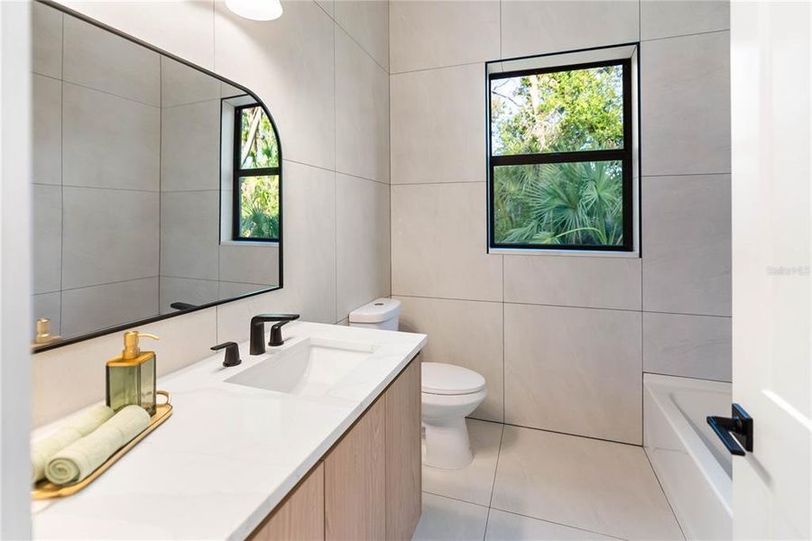 Furnished interior view inside a new home in , Port Charlotte (Image 34).