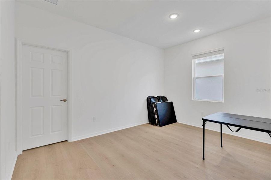 Spacious, unfurnished interior of a new home in , St. Cloud (Image 23).