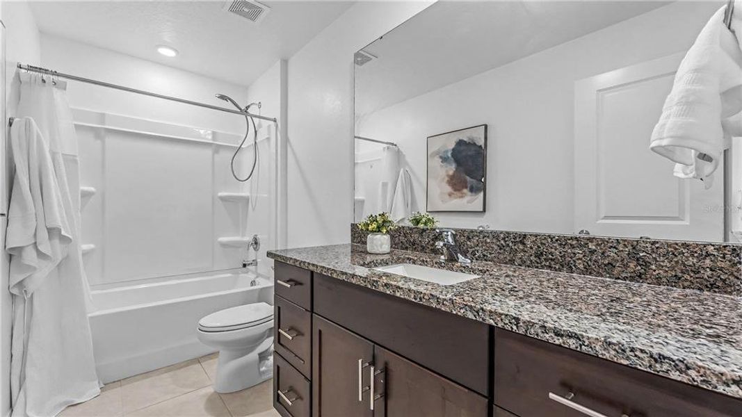 Furnished interior view inside a new home in Wind Meadows South, Bartow (Image 41).