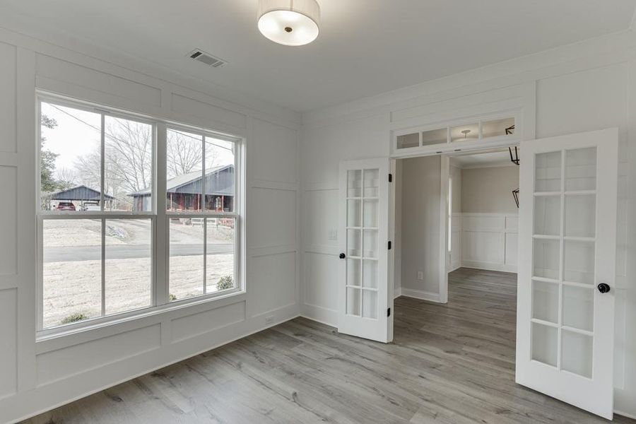 Spacious, unfurnished interior of a new home in , Buford (Image 32).