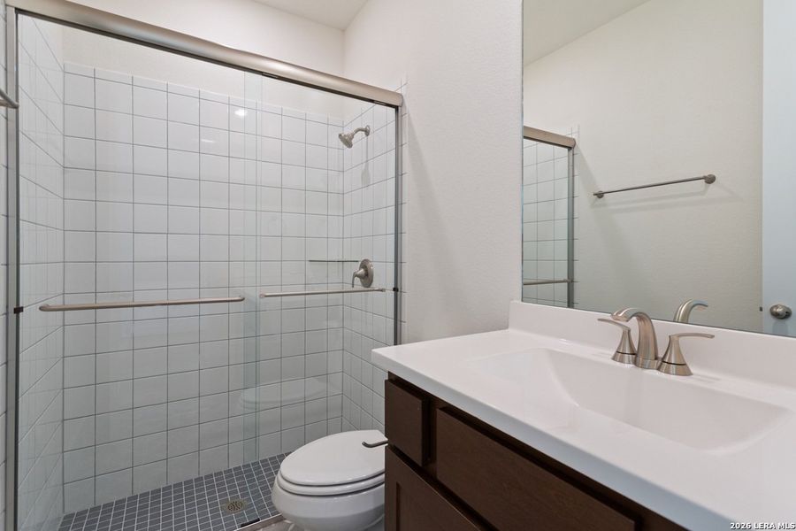 Furnished interior view inside a new home in Homestead, Schertz (Image 12).