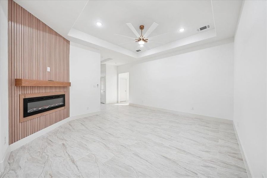 Spacious, unfurnished interior of a new home in , White Settlement (Image 18).