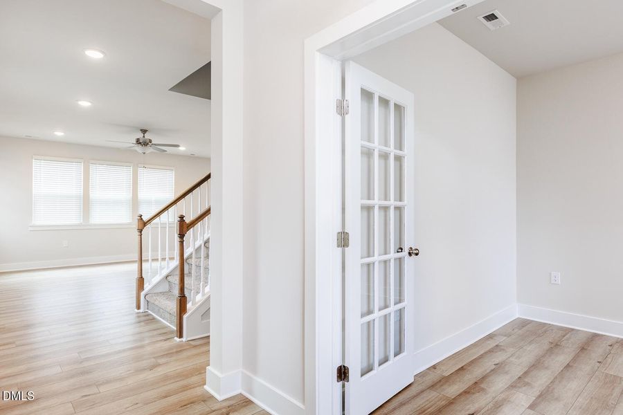 RDU_BeverlyPlace_Lot126_Redwood_QMI_Foye