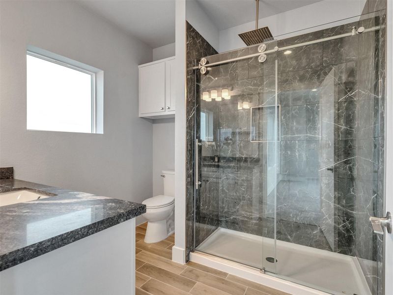 Furnished interior view inside a new home in , Galveston (Image 14).