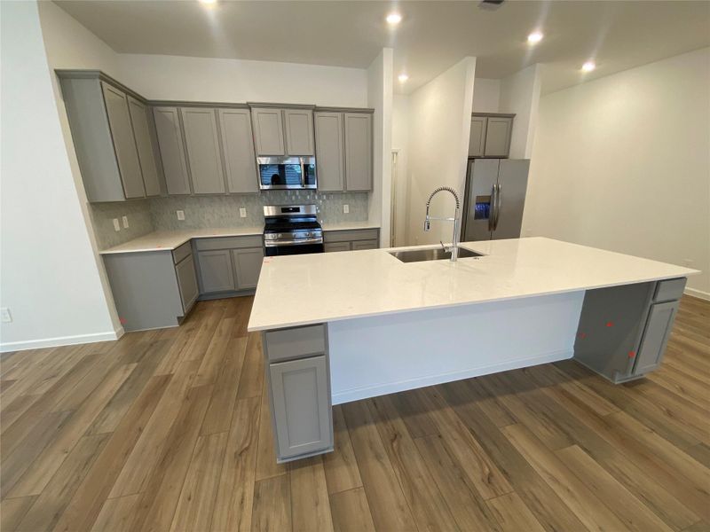 **Photos are representative only. This is not the actual homesite.** **Photos are representative only. This is not the actual homesite.**