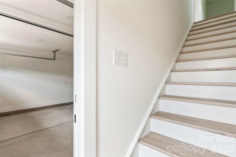 Spacious, unfurnished interior of a new home in , Fort Mill (Image 21).