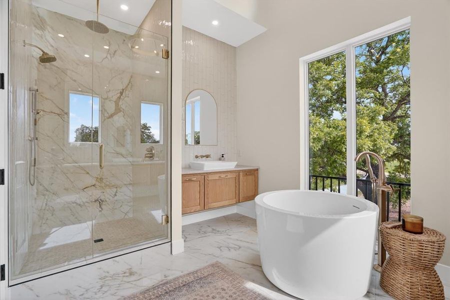Furnished interior view inside a new home in , Weatherford (Image 29).