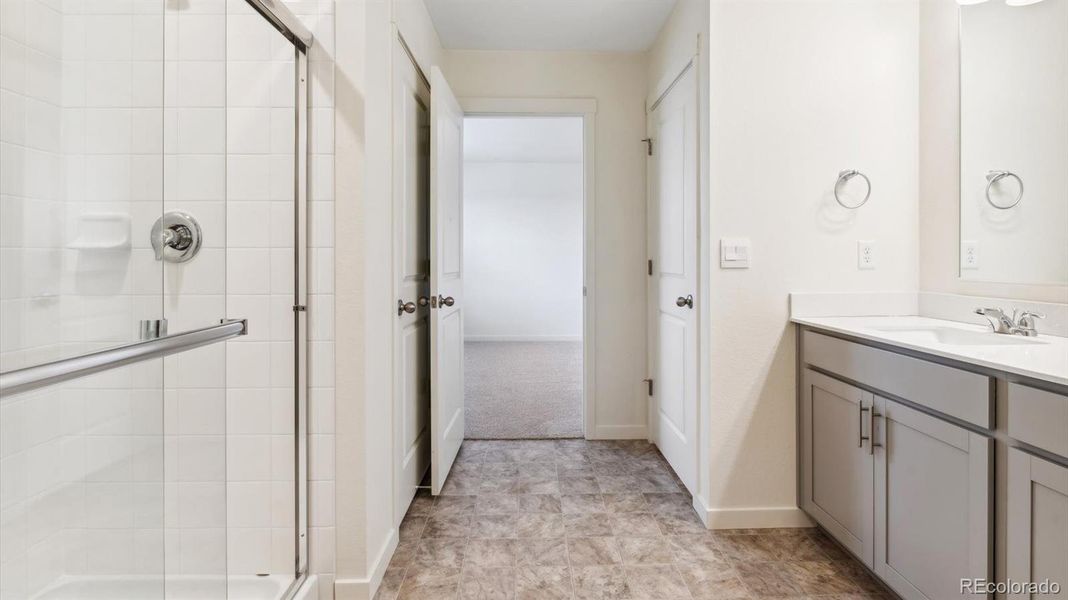 Furnished interior view inside a new home in Settlers Crossing, Commerce City (Image 7). Furnished interior view inside a new home in Settlers Crossing, Commerce City (Image 7).