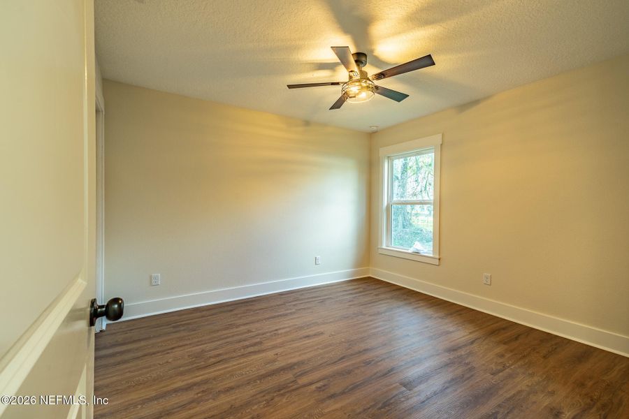 Spacious, unfurnished interior of a new home in , Callahan (Image 15).