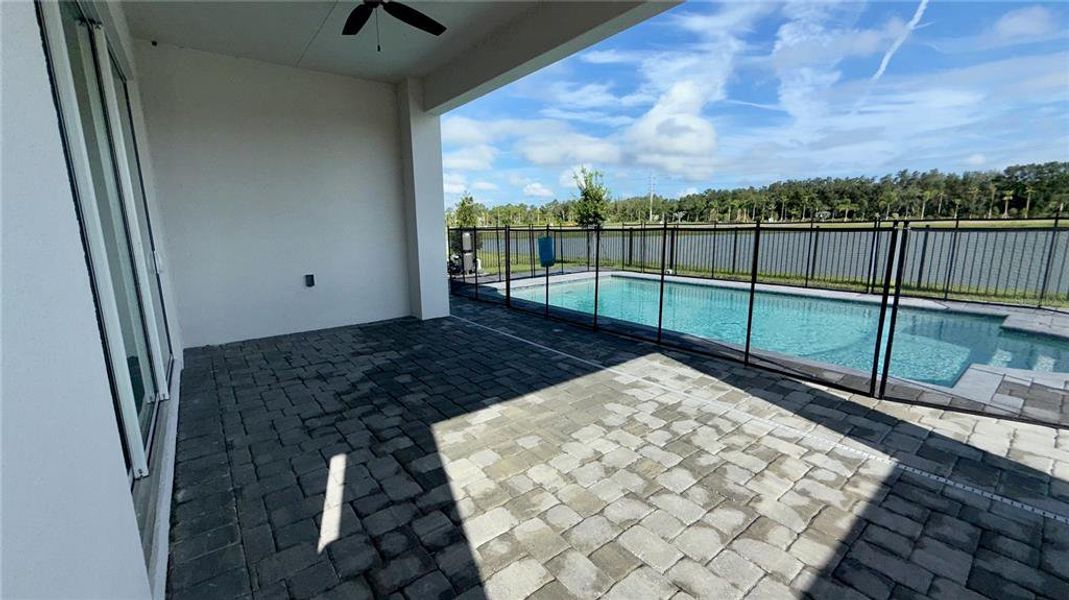 Image 41 of a home in Valencia Ridge.