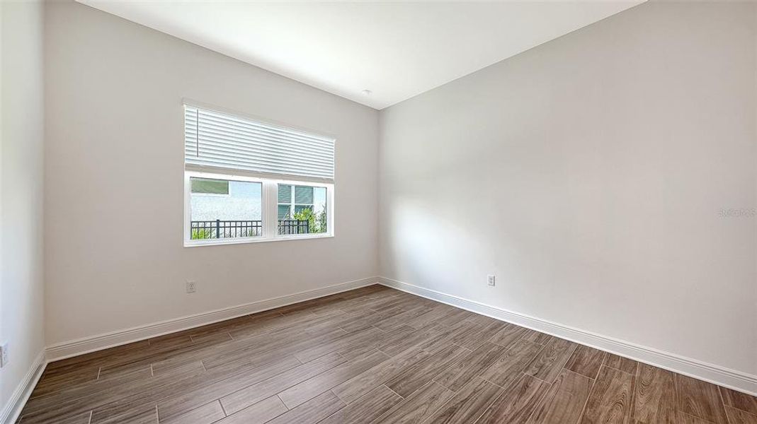 Spacious, unfurnished interior of a new home in Canoe Creek, Parrish (Image 21). Spacious, unfurnished interior of a new home in Canoe Creek, Parrish (Image 21).