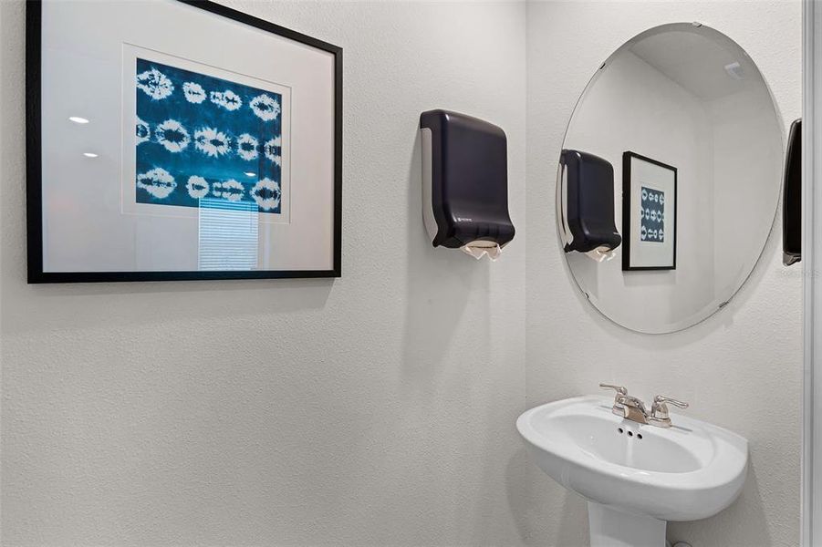 Image 17 of a home in Evergreen Park.