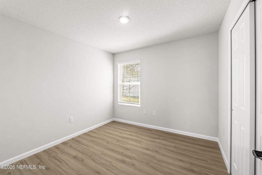 Spacious, unfurnished interior of a new home in , Jacksonville (Image 29).