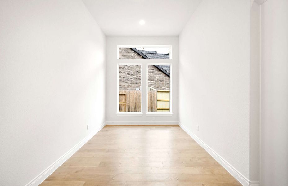Representative unfurnished interior of a home built from the 3049AU by Ravenna Homes in Audubon 60′, Magnolia (Image 24).