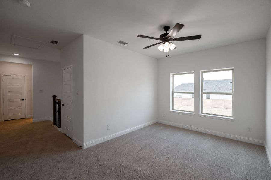 Spacious, unfurnished interior of a new home in Treeline, Justin (Image 20). Spacious, unfurnished interior of a new home in Treeline, Justin (Image 20).
