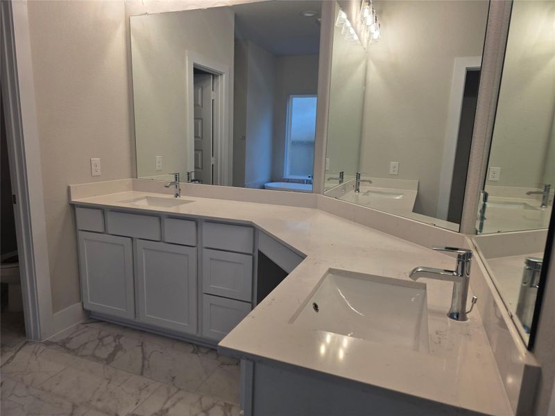 Furnished interior view inside a new home in Barton Creek Ranch, Conroe (Image 10). Furnished interior view inside a new home in Barton Creek Ranch, Conroe (Image 10).