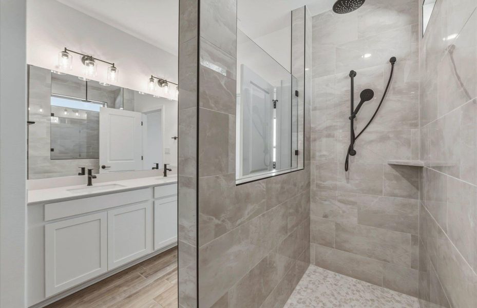 Furnished interior view inside a new home in Wolf Ranch, Georgetown (Image 13).