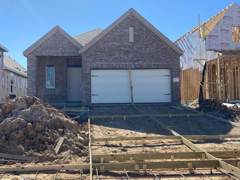 Construction Progress - 23631 Red Rowan