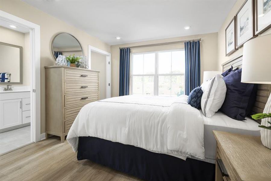 Furnished interior view inside a new home in Royal Oaks Single-Family Homes, Hardeeville (Image 8).