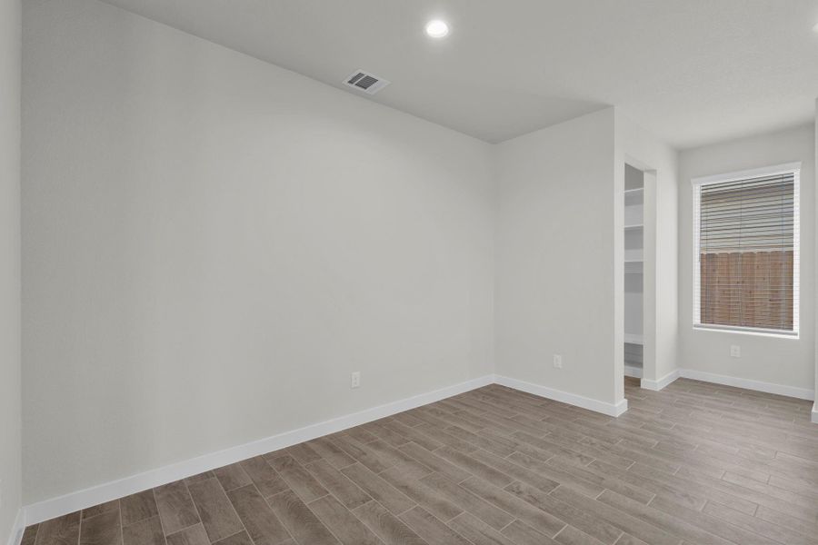 Spacious, unfurnished interior of a new home in Cypresswood Landing, Humble (Image 31). Spacious, unfurnished interior of a new home in Cypresswood Landing, Humble (Image 31).
