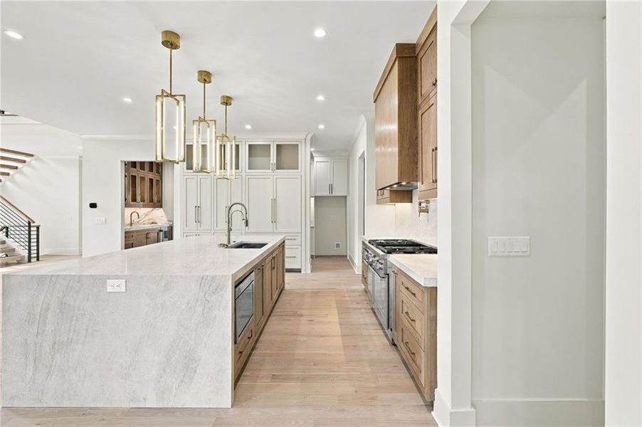 Furnished interior view inside a new home in , Alpharetta (Image 5).