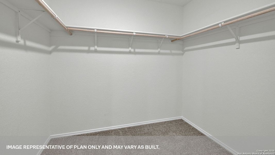 Spacious, unfurnished interior of a new home in Arroyo Ranch, Seguin (Image 26).