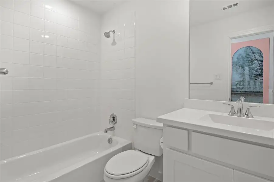 Furnished interior view inside a new home in , Aubrey (Image 25). Furnished interior view inside a new home in , Aubrey (Image 25).